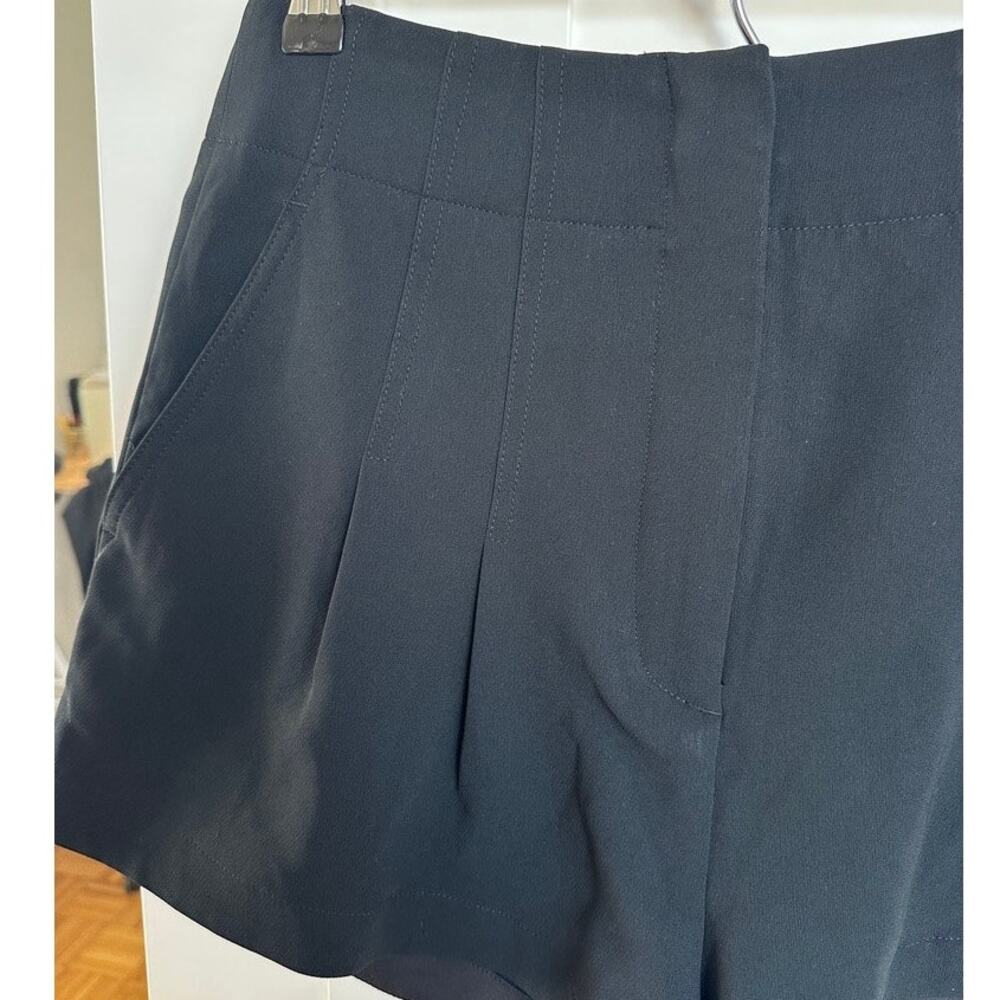 A.L.C. Women's Black Garcia High-Waist Pleated Dress Shorts Size 8 - Picture 10 of 12